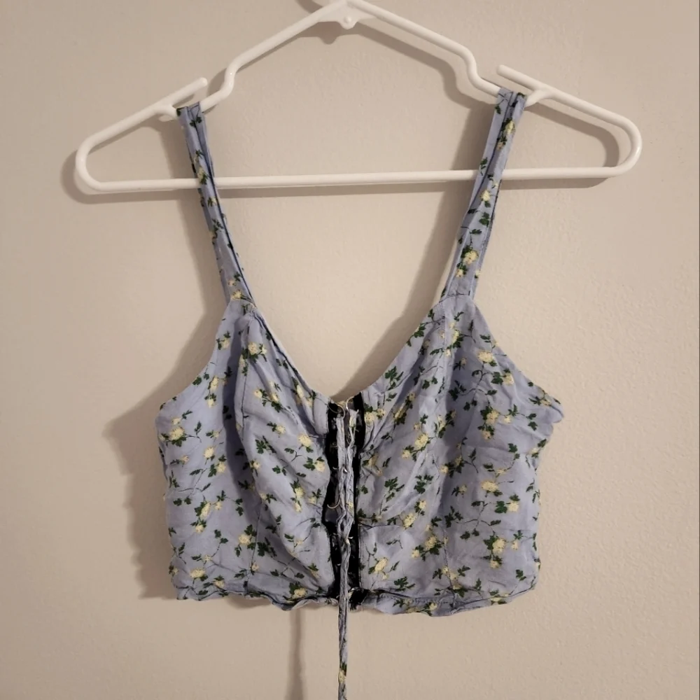 Crop top - Picture 4 of 5